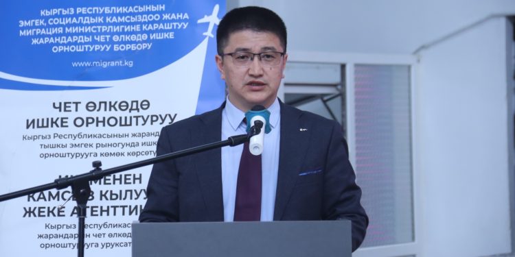 В ОшТУ проведено разъяснительное мероприятие по вопросам безопасной трудовой миграции