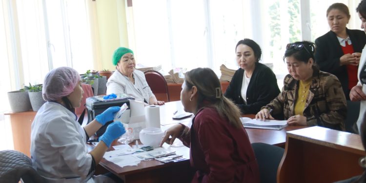 В ОшТУ организован бесплатный медицинский осмотр для преподавателей и сотрудников